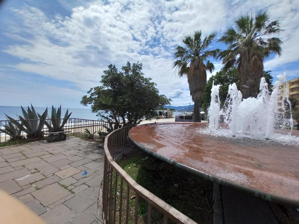 Sweet Sea View Leilighet Savona Eksteriør bilde