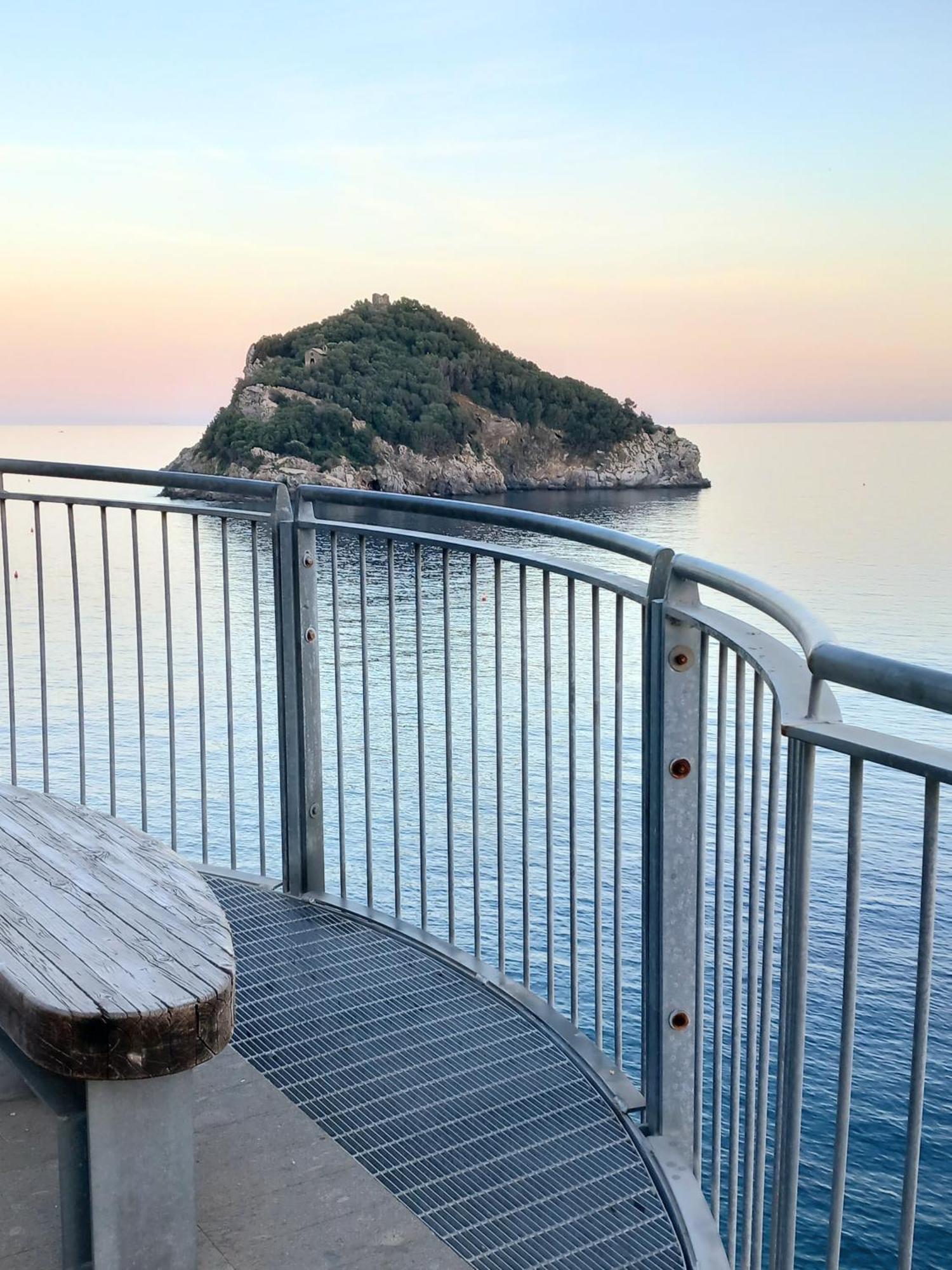 Sweet Sea View Leilighet Savona Eksteriør bilde